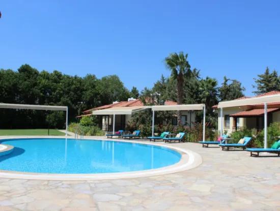 Dalyan Villa Candurmaz. Dalyan Nehri Kenarında Büyük Havuzlu Villalar.