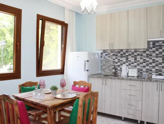 Dalyan Villa Candurmaz. Dalyan Nehri Kenarında Büyük Havuzlu Villalar.